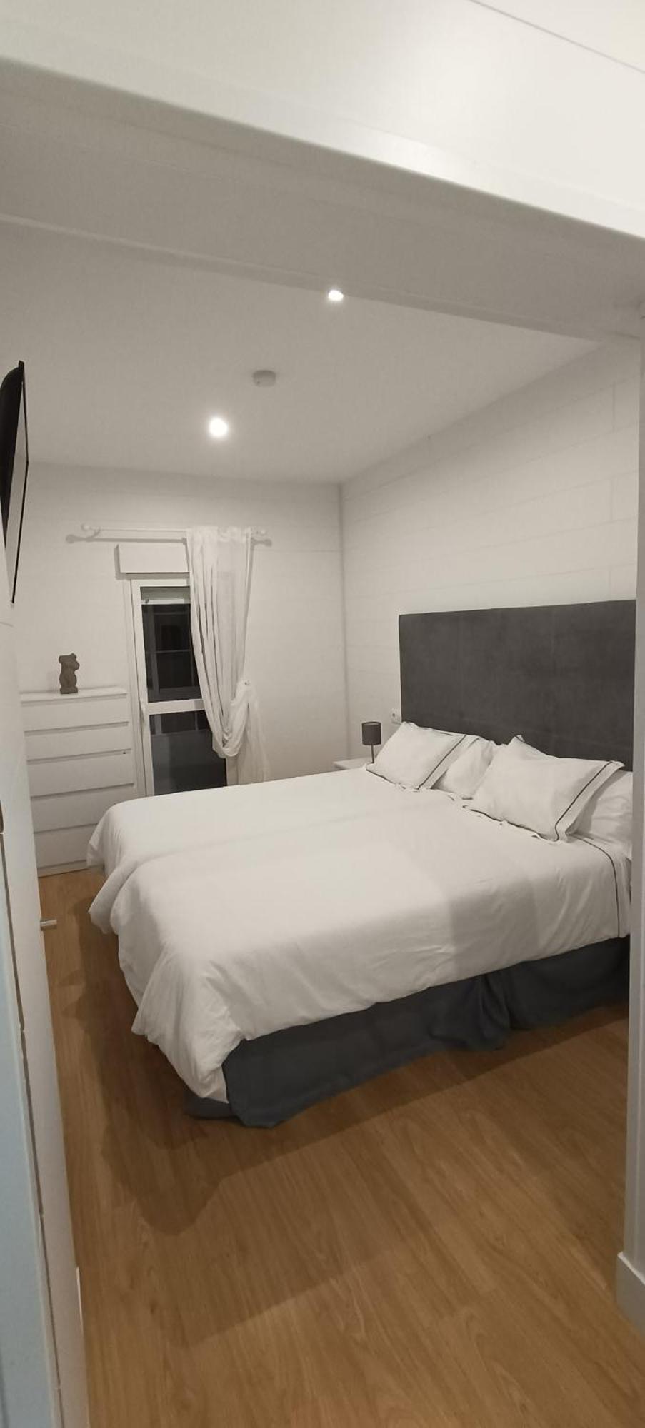 Chambre Quadruple avec Douche