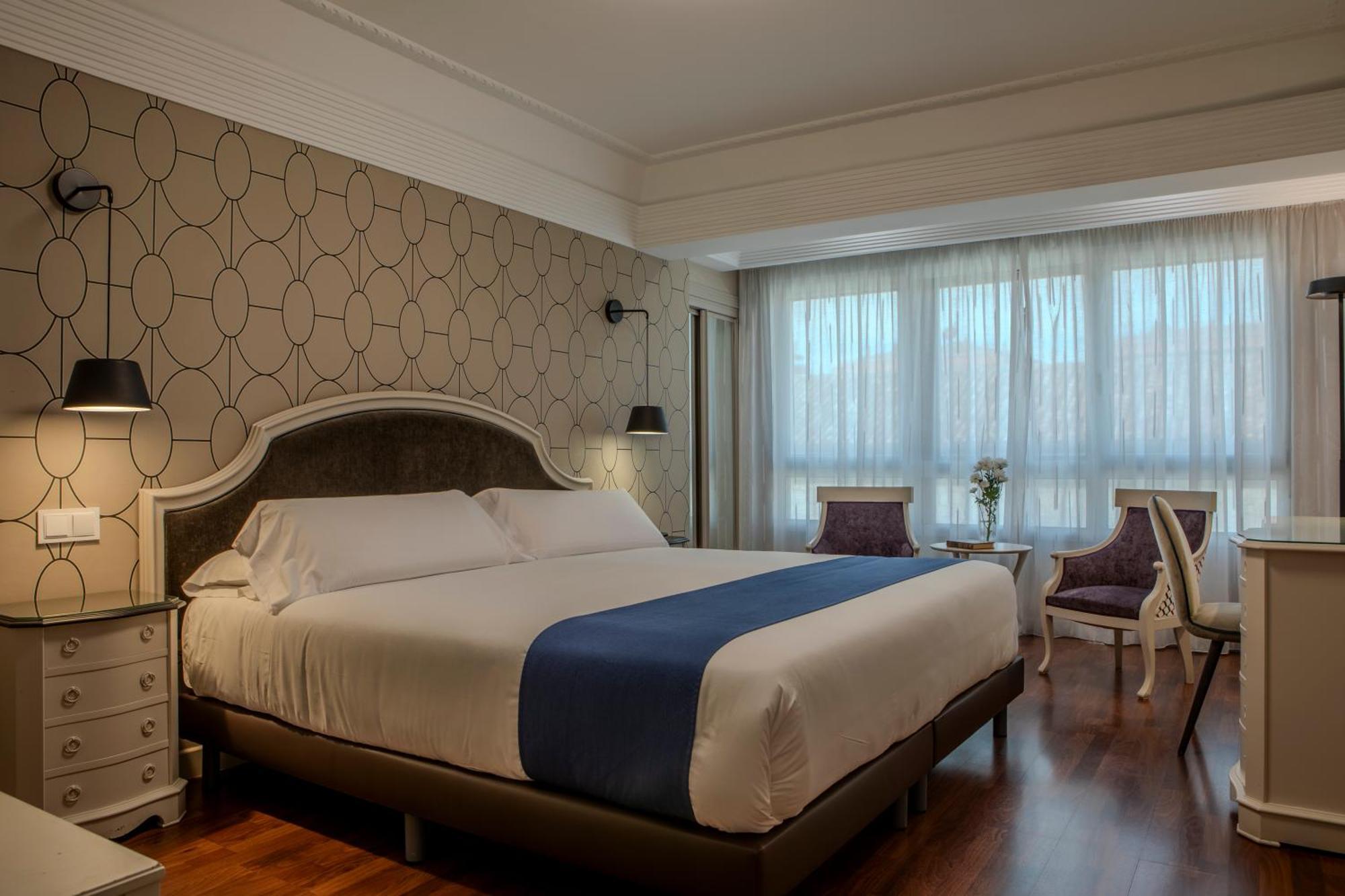 Double Room King Premium Exterior,1607217694:JPEG