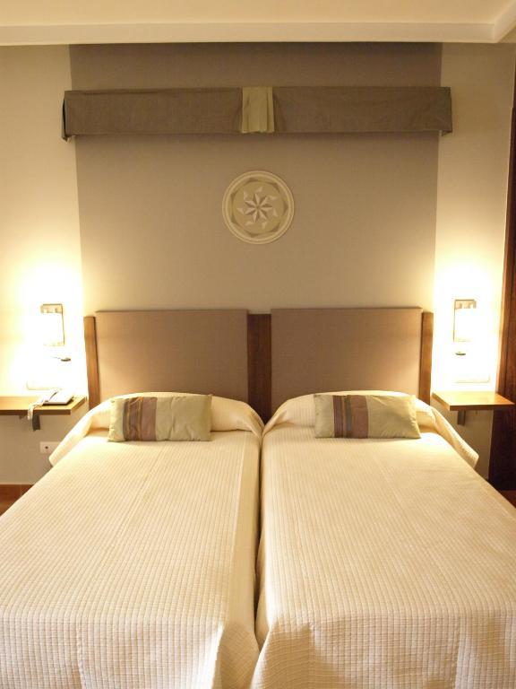 Double Room (3 Adults)