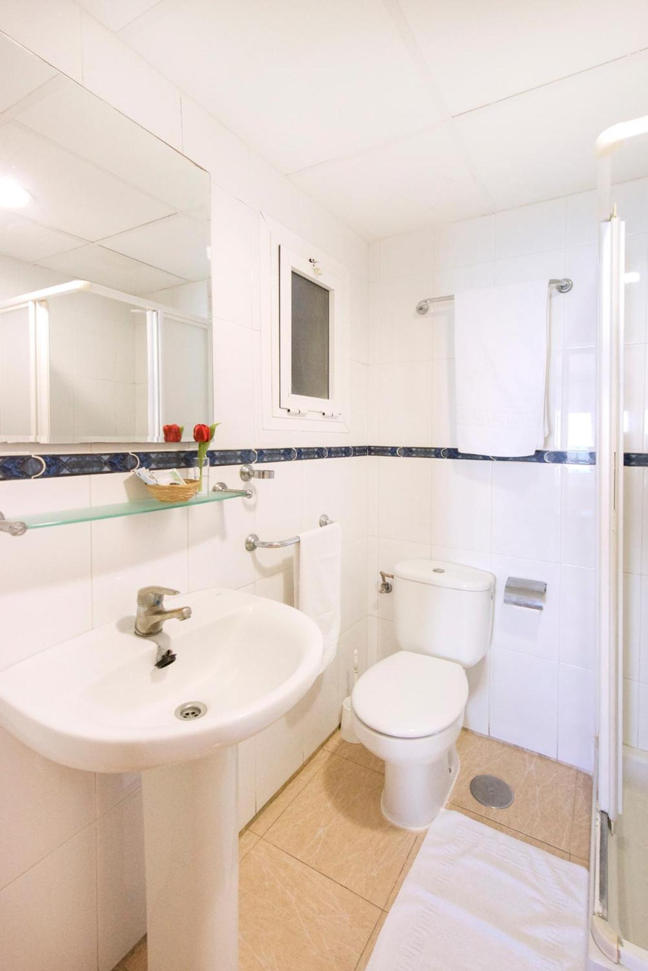 Standard Single Room,1613696144:JPEG