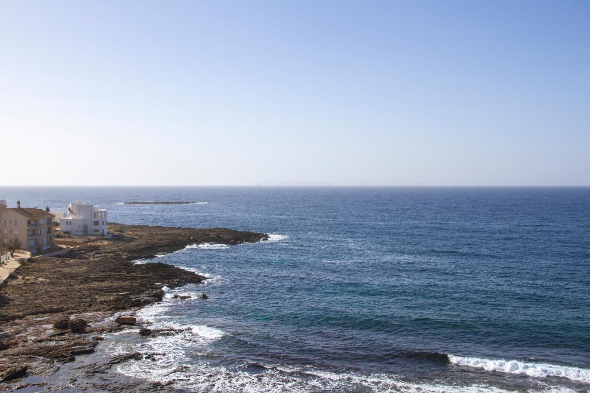 Double Sea View Upper Floor Single Use