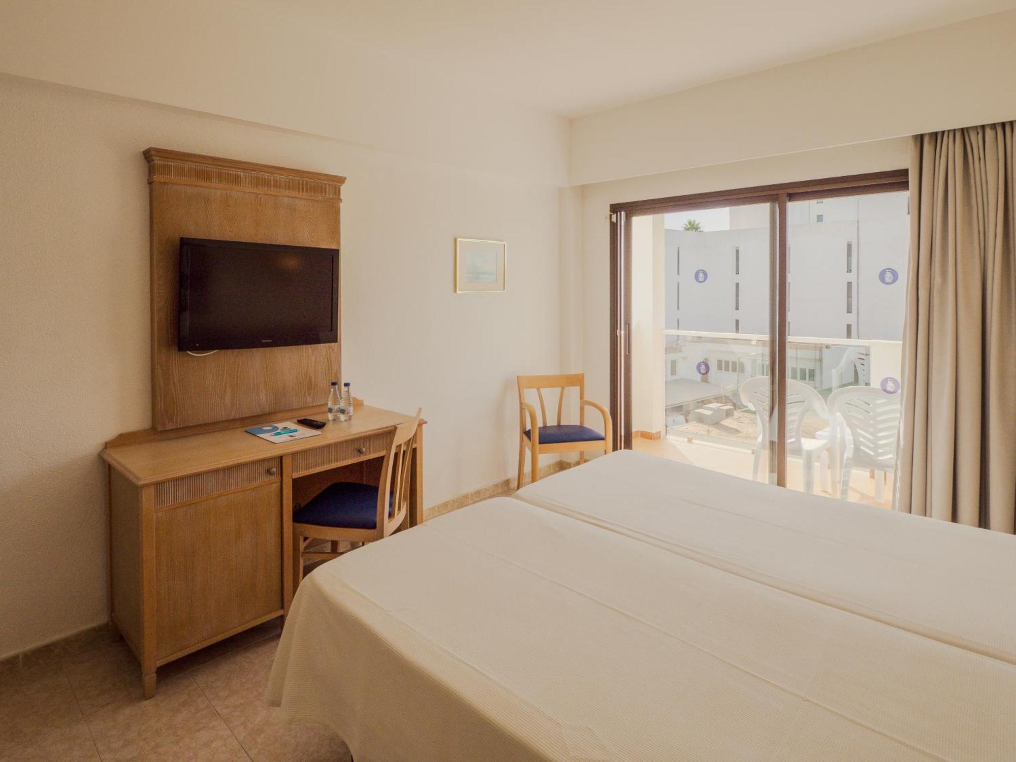 Doppelzimmer mit Balkon