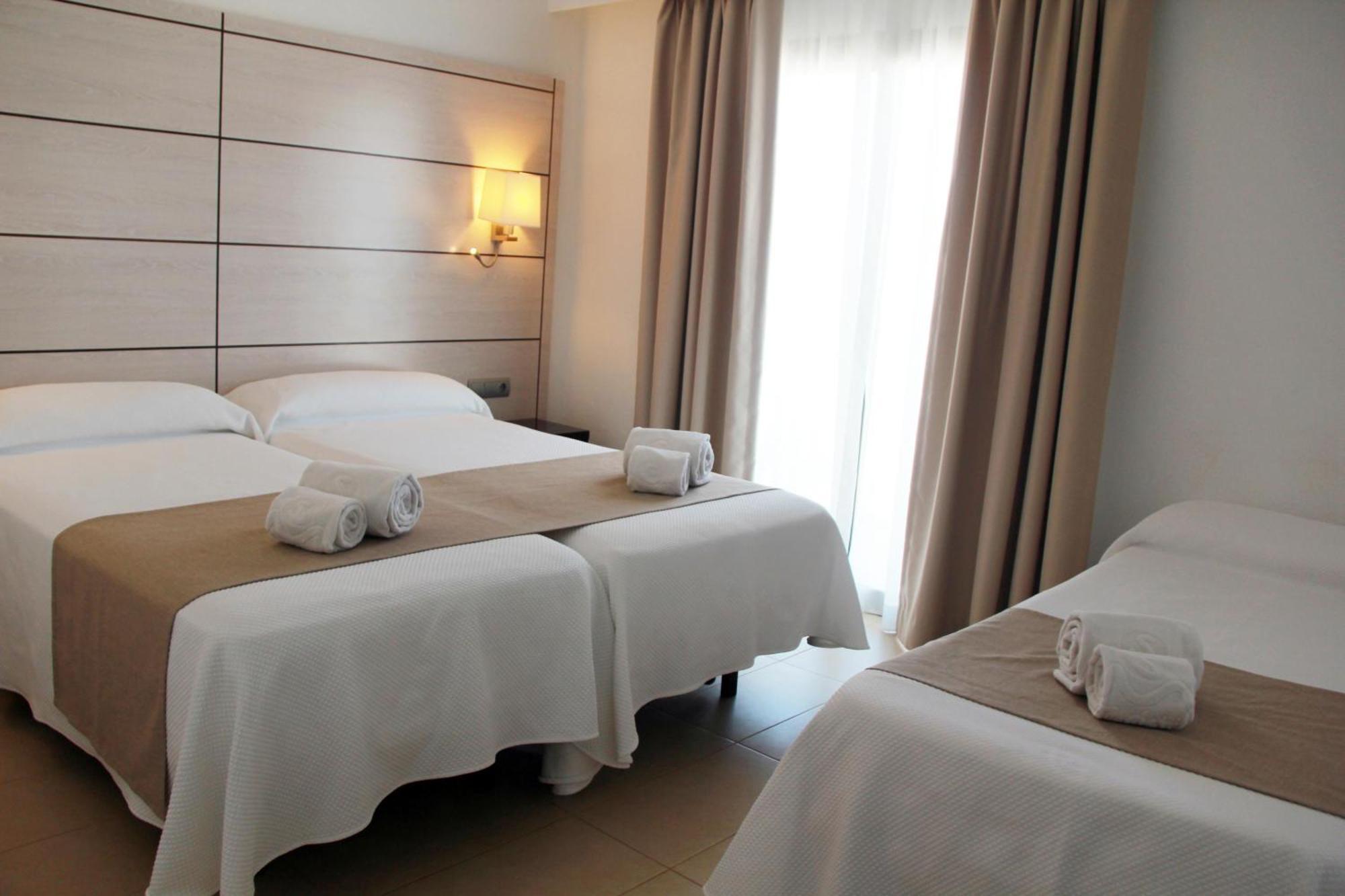 Triple Room,1634404721:JPEG