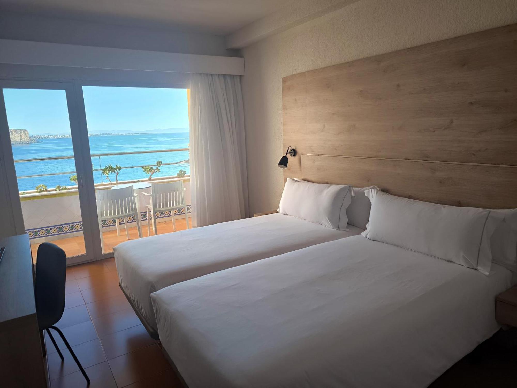 Deluxe Single Room with Sea View