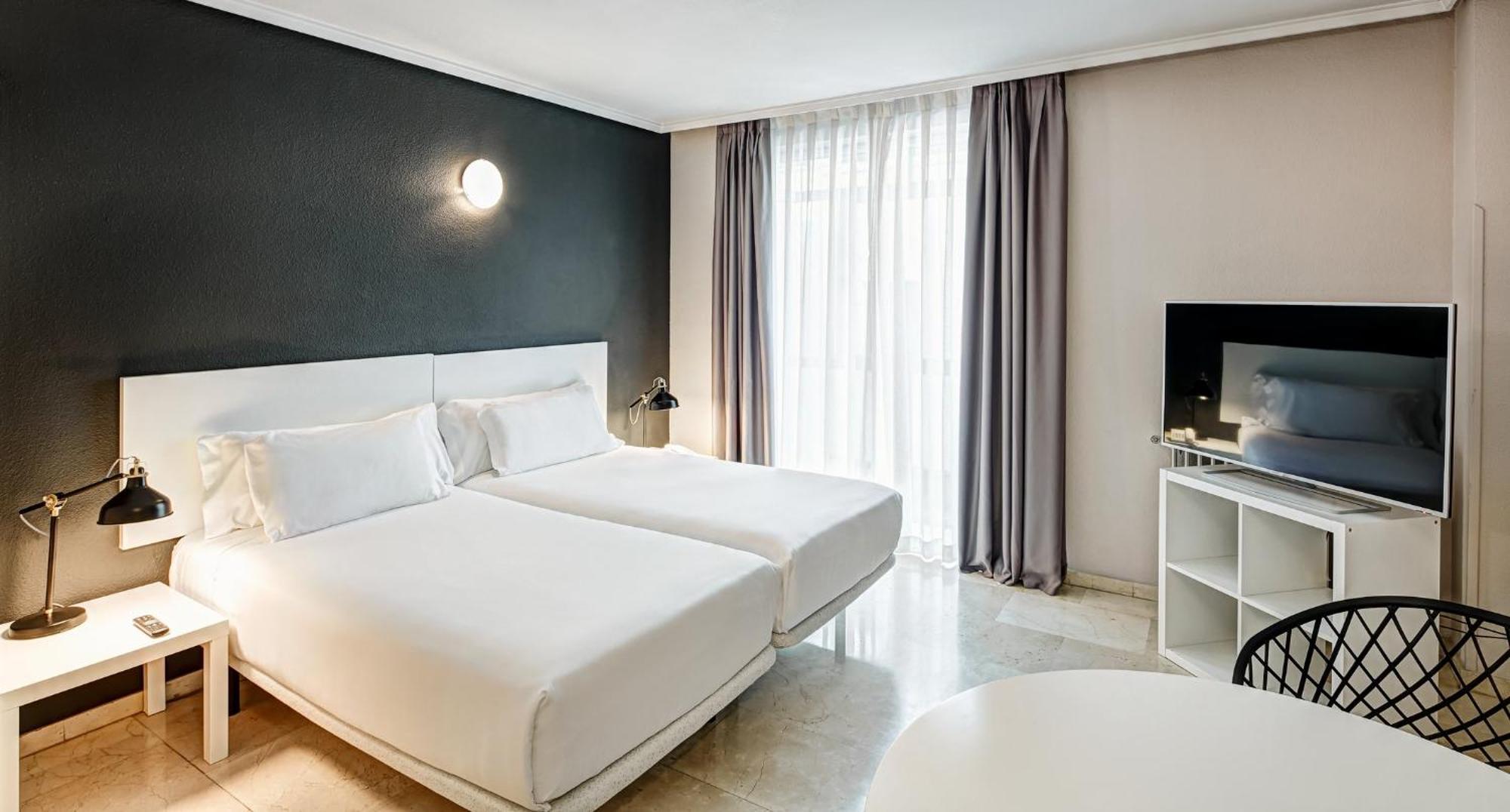Standard Apartment,1672561692:JPEG