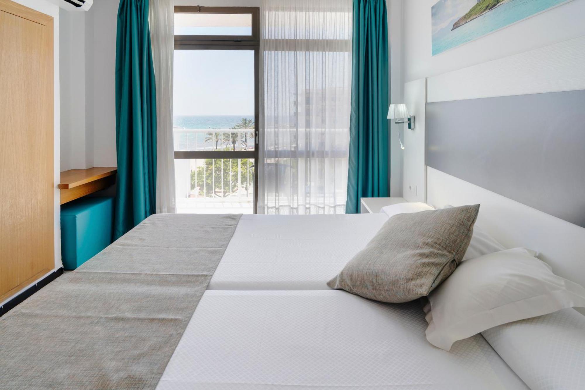 Chambre Lits Jumeaux - Vue sur Mer