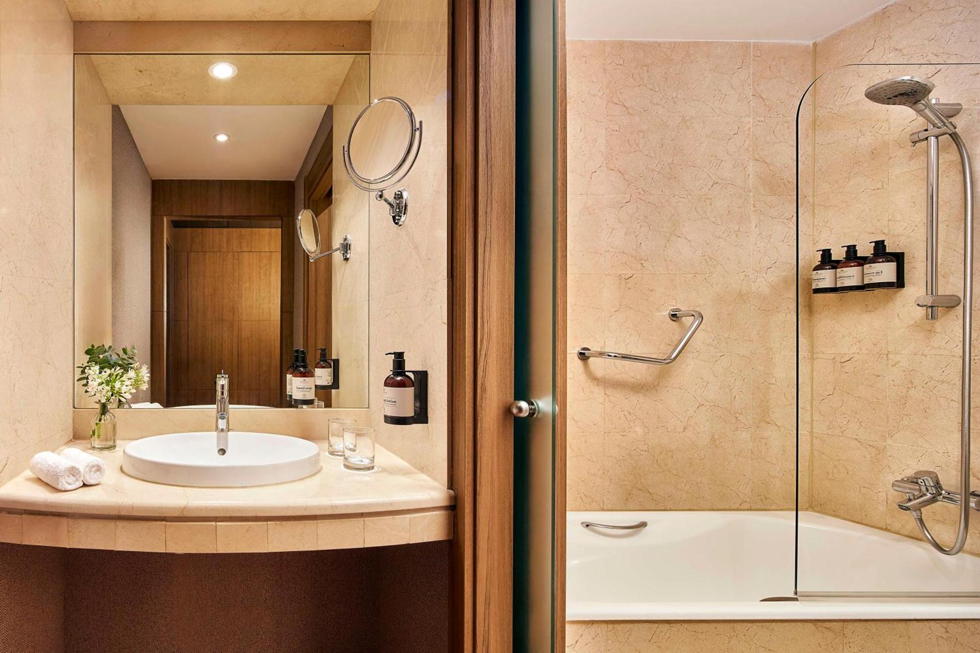 Superior Double or Twin Room with Terrace with Extra Bed,1659455515:JPEG