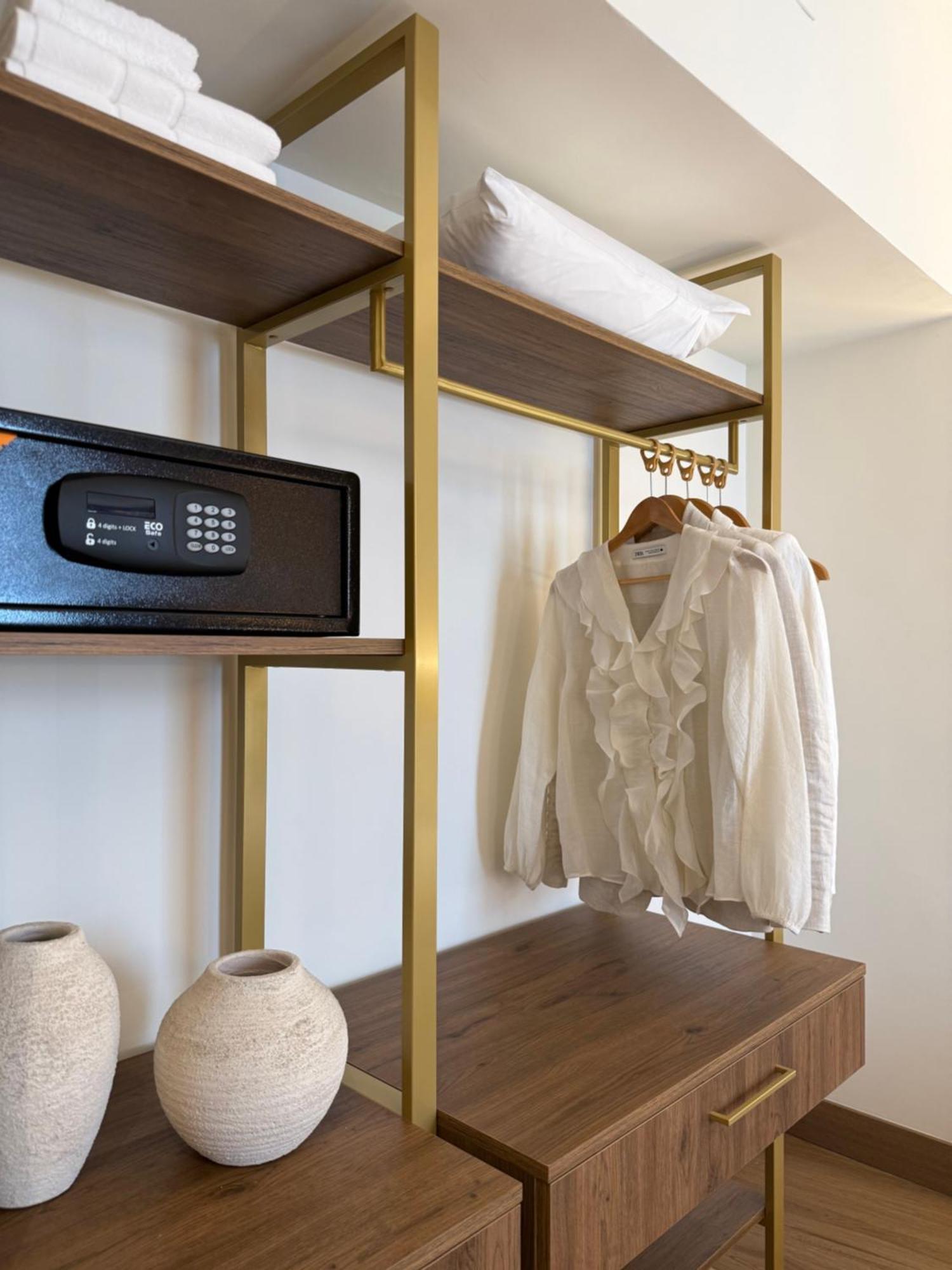 Olid Room