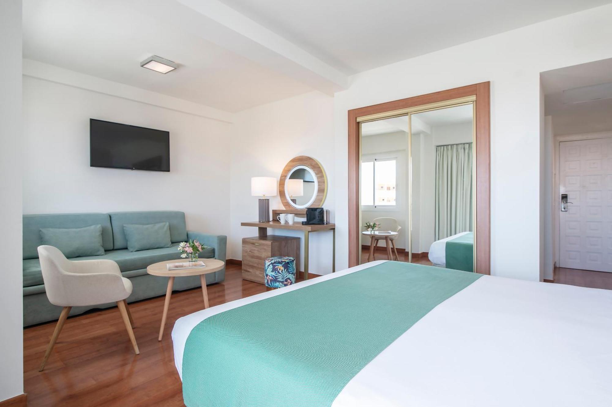 Junior Suite,1672563502:JPEG