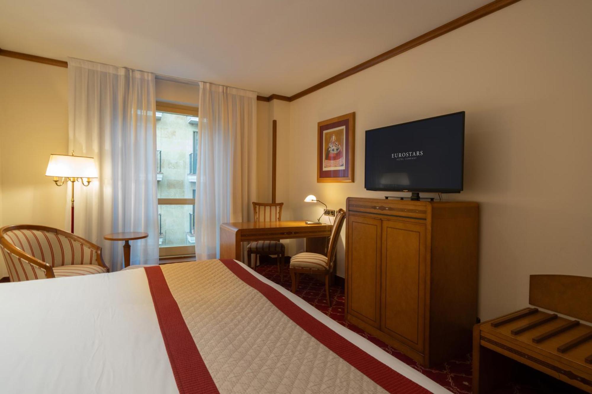 Junior Suite,1691979503:JPEG