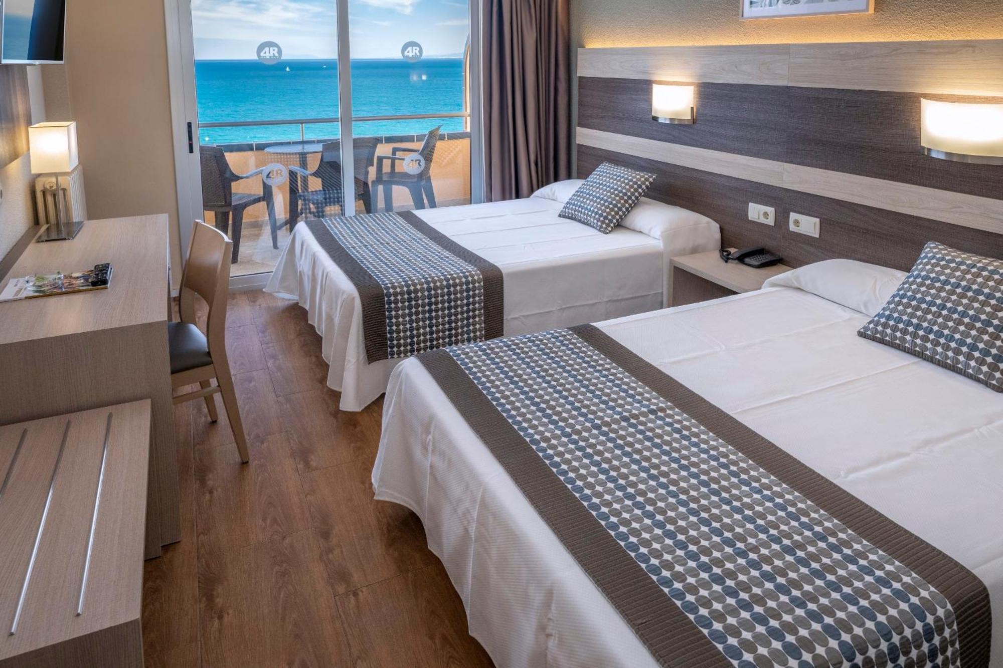 Quadruple Room Sea View