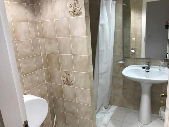 Two-Bedroom Apartment (6 Adults)
