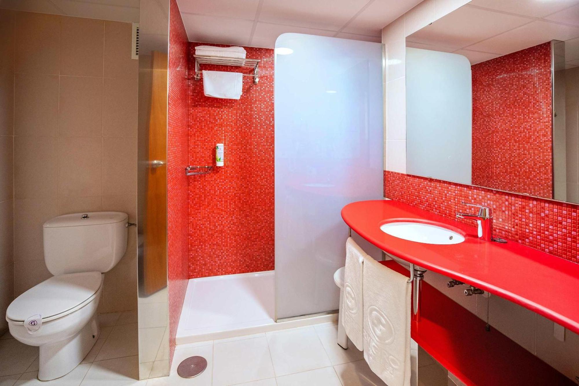 Superior Double Room (3 Adults + 1 Child)