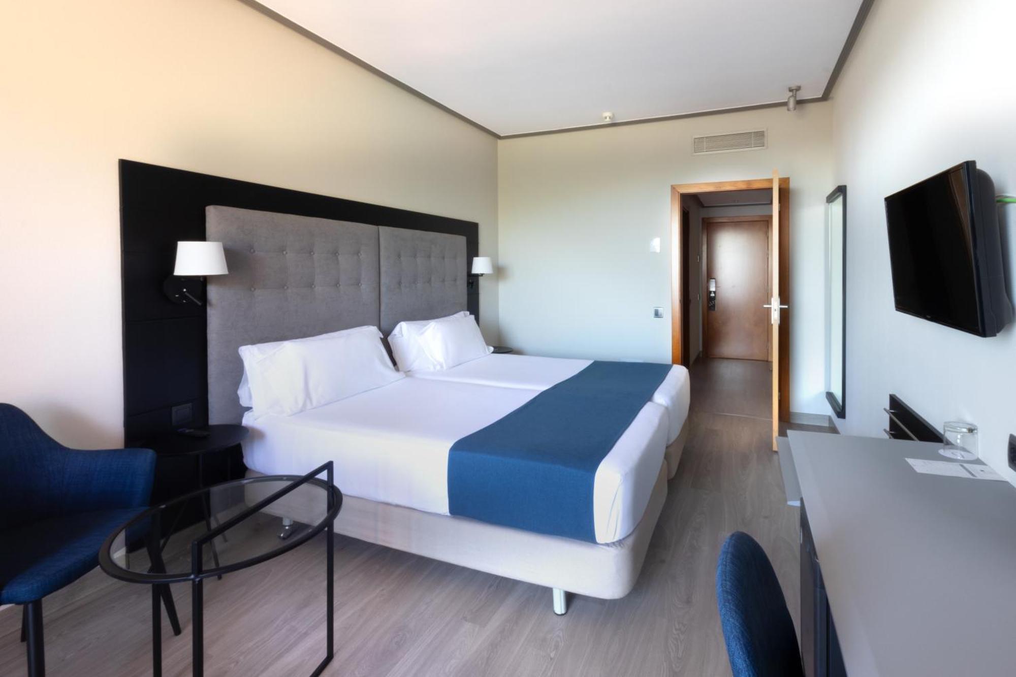 Executive Double Room,1765156925:JPEG