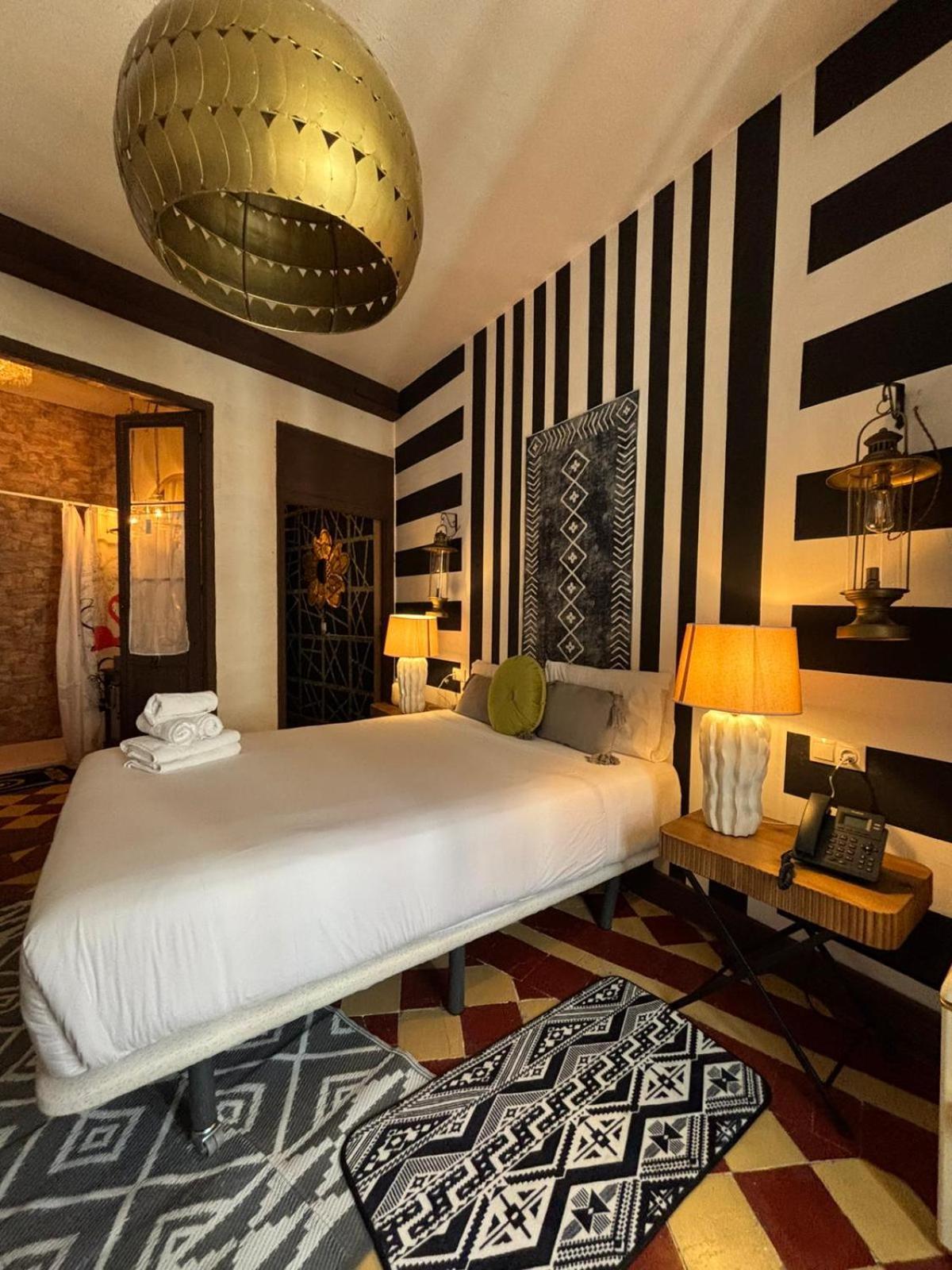 Quarto Superior com Cama de Casal ou 2 de Solteiro