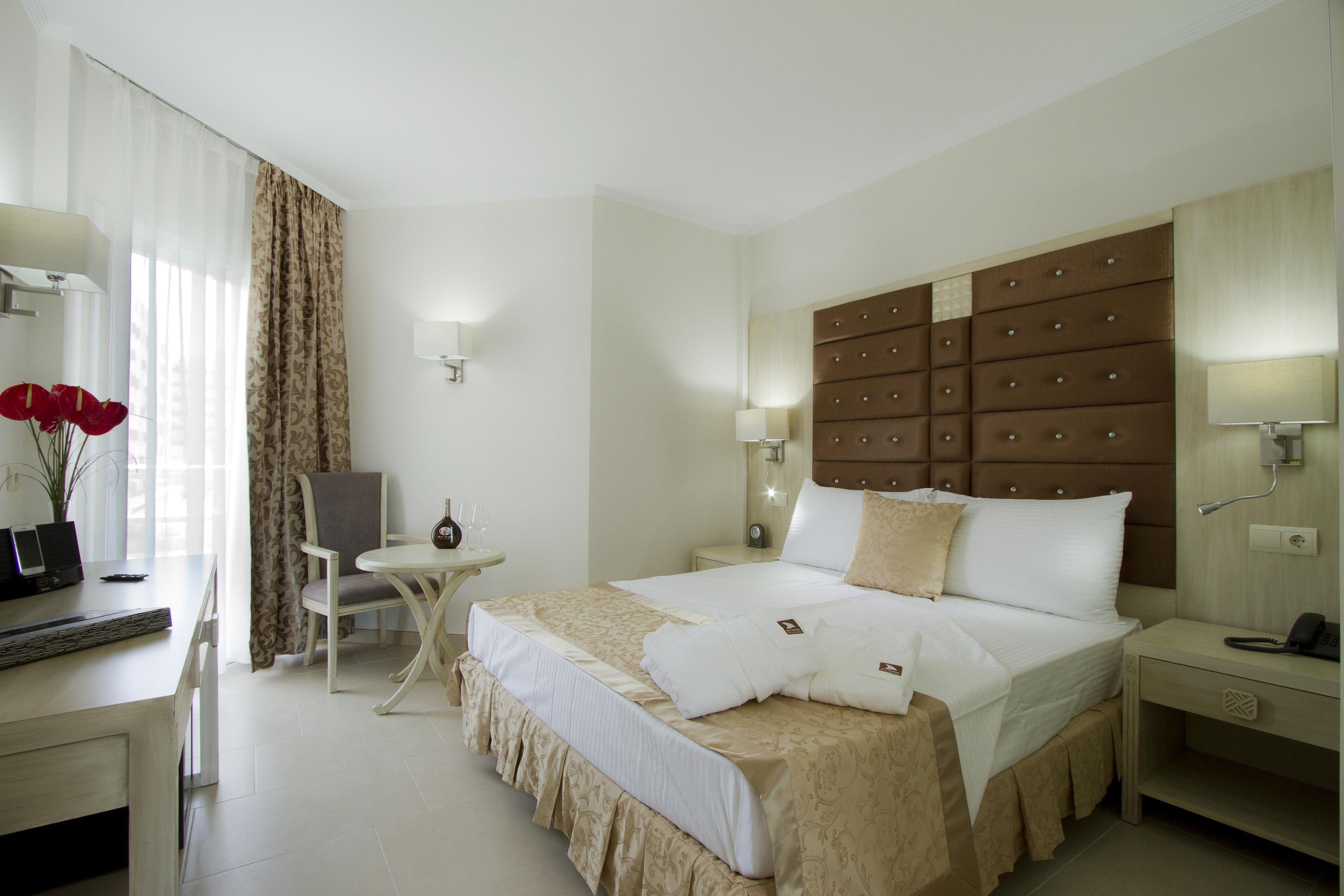 Superior Double Room,1713307527:JPEG