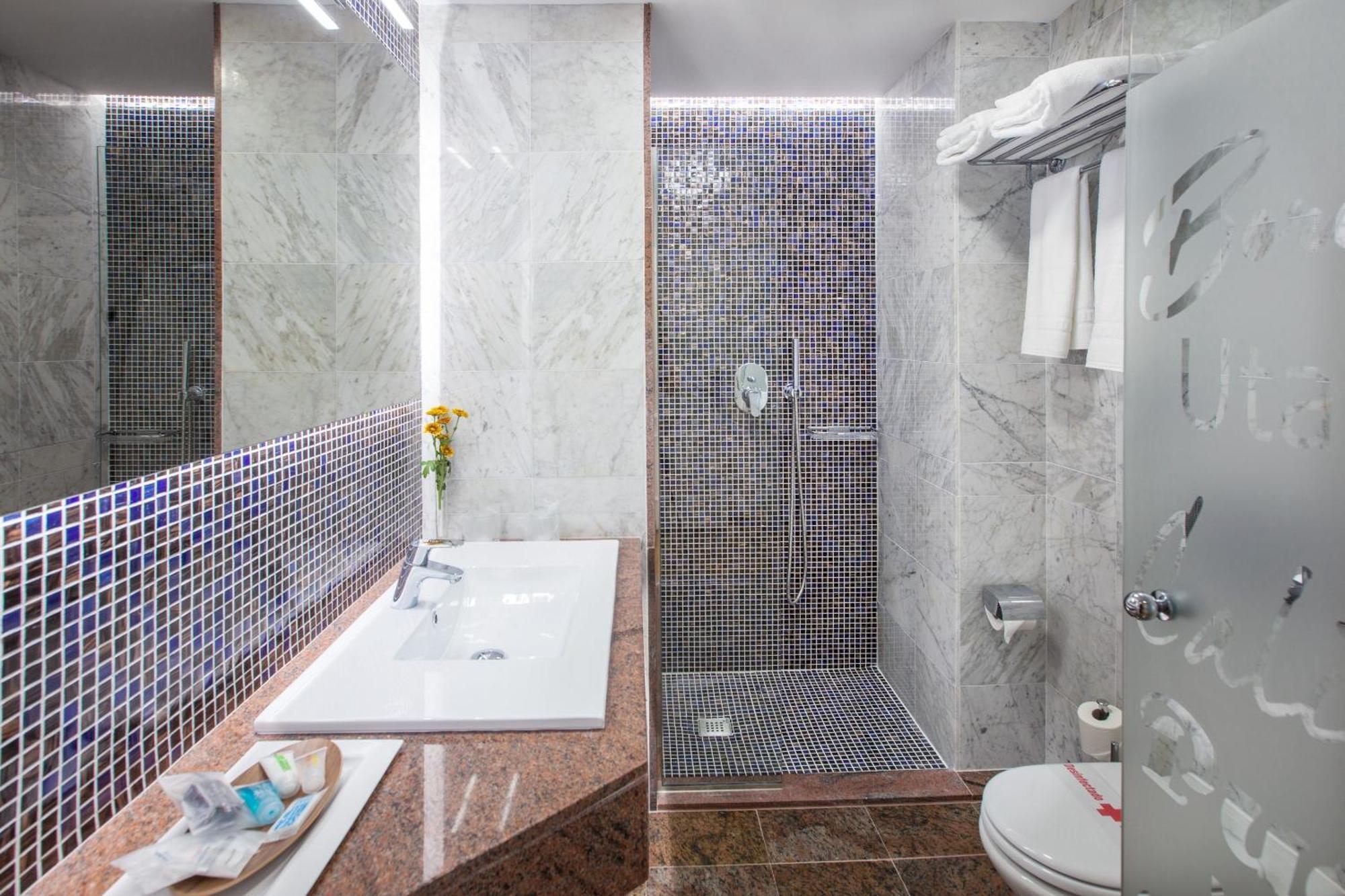 Superior Double Room with Sea View