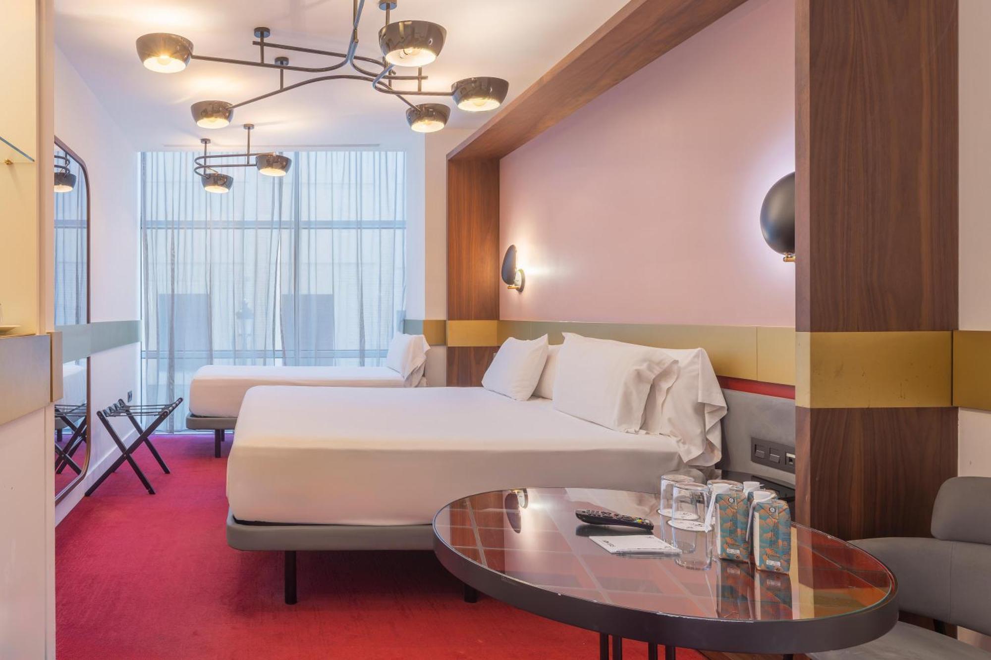 Triple Room,1743038334:JPEG