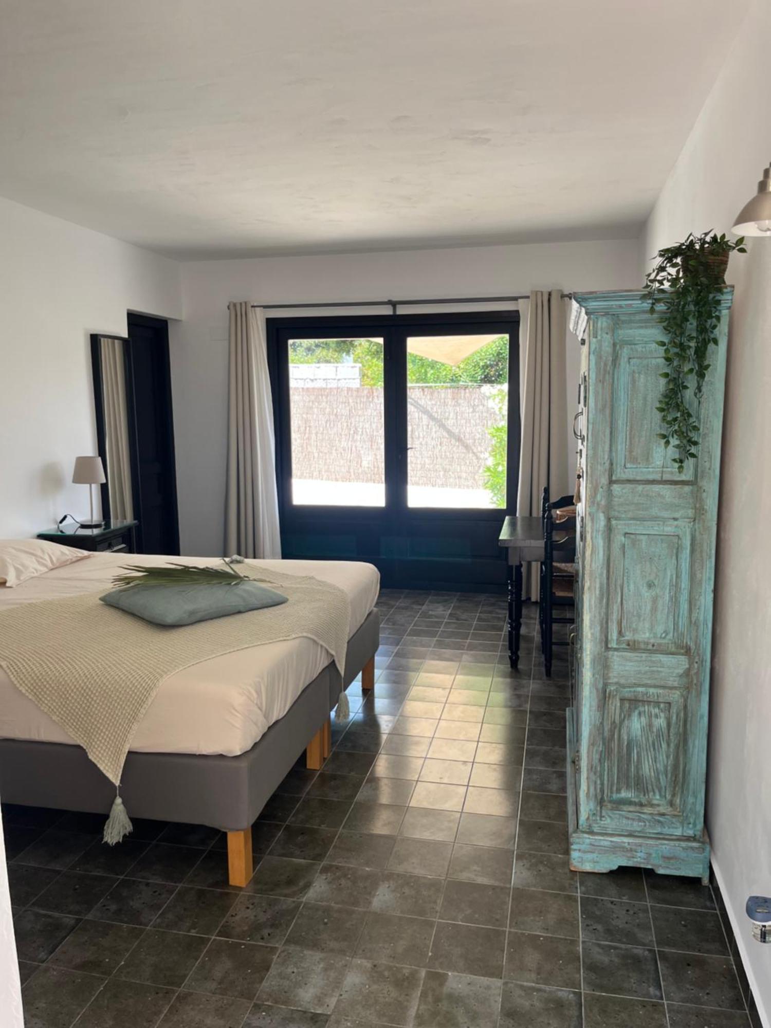 Twin Room with Private Bathroom