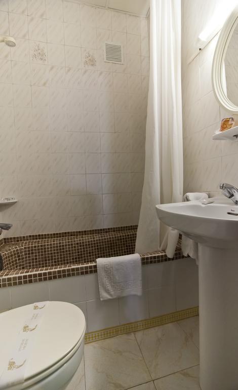 Chambre Simple Économique - Rez-de-Chaussée