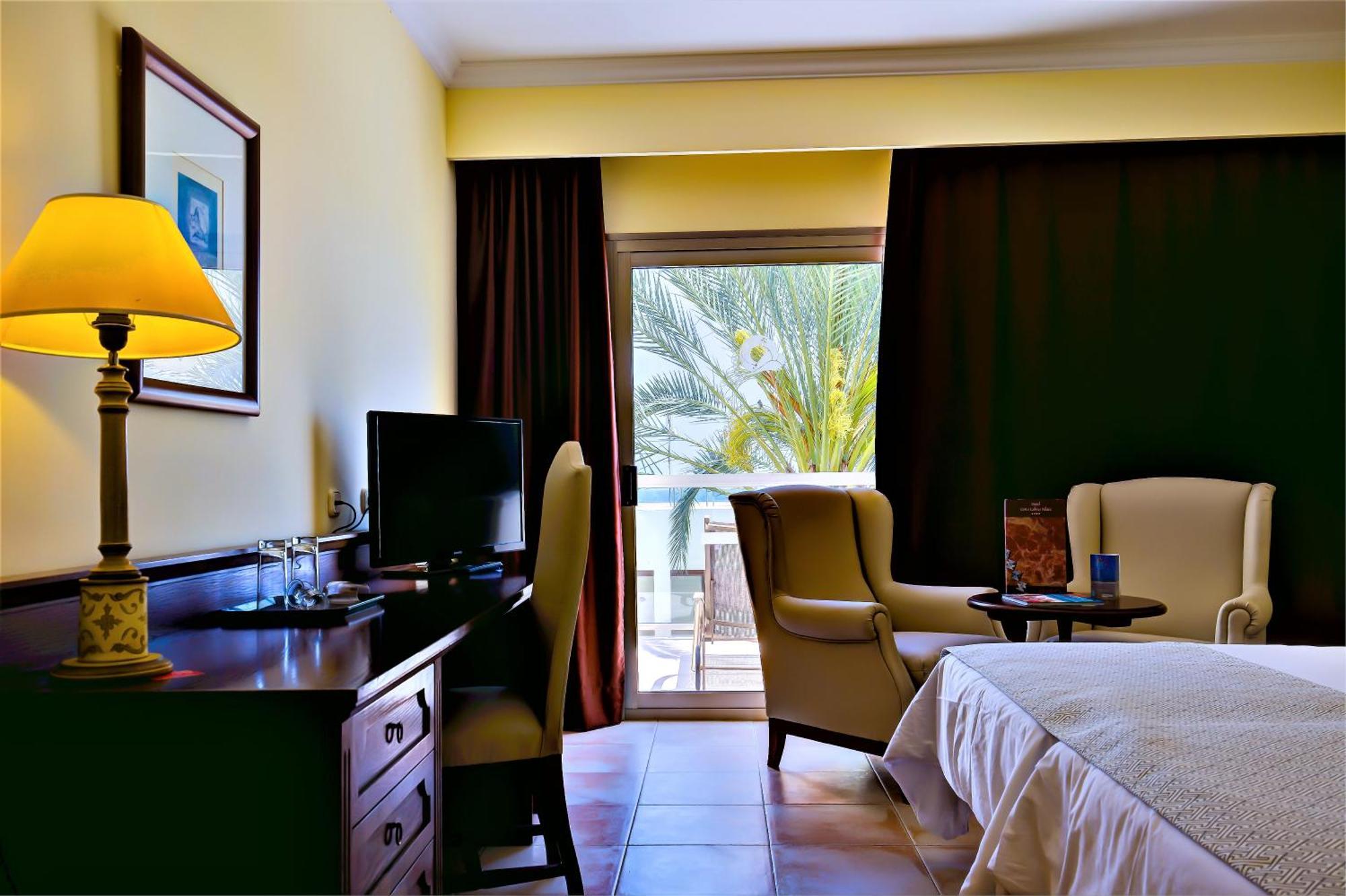 Standard Double Room,1758323368:JPEG