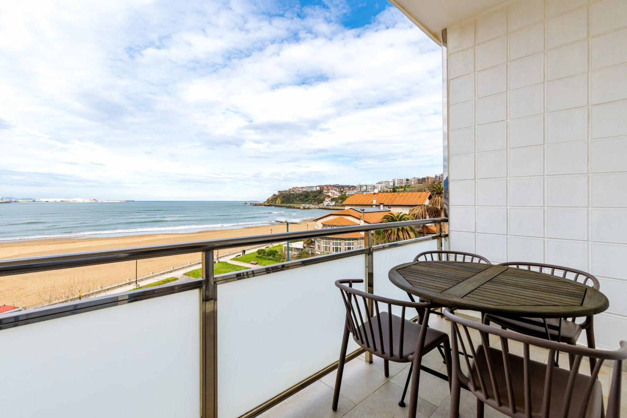 Quadruple Room with Sea View