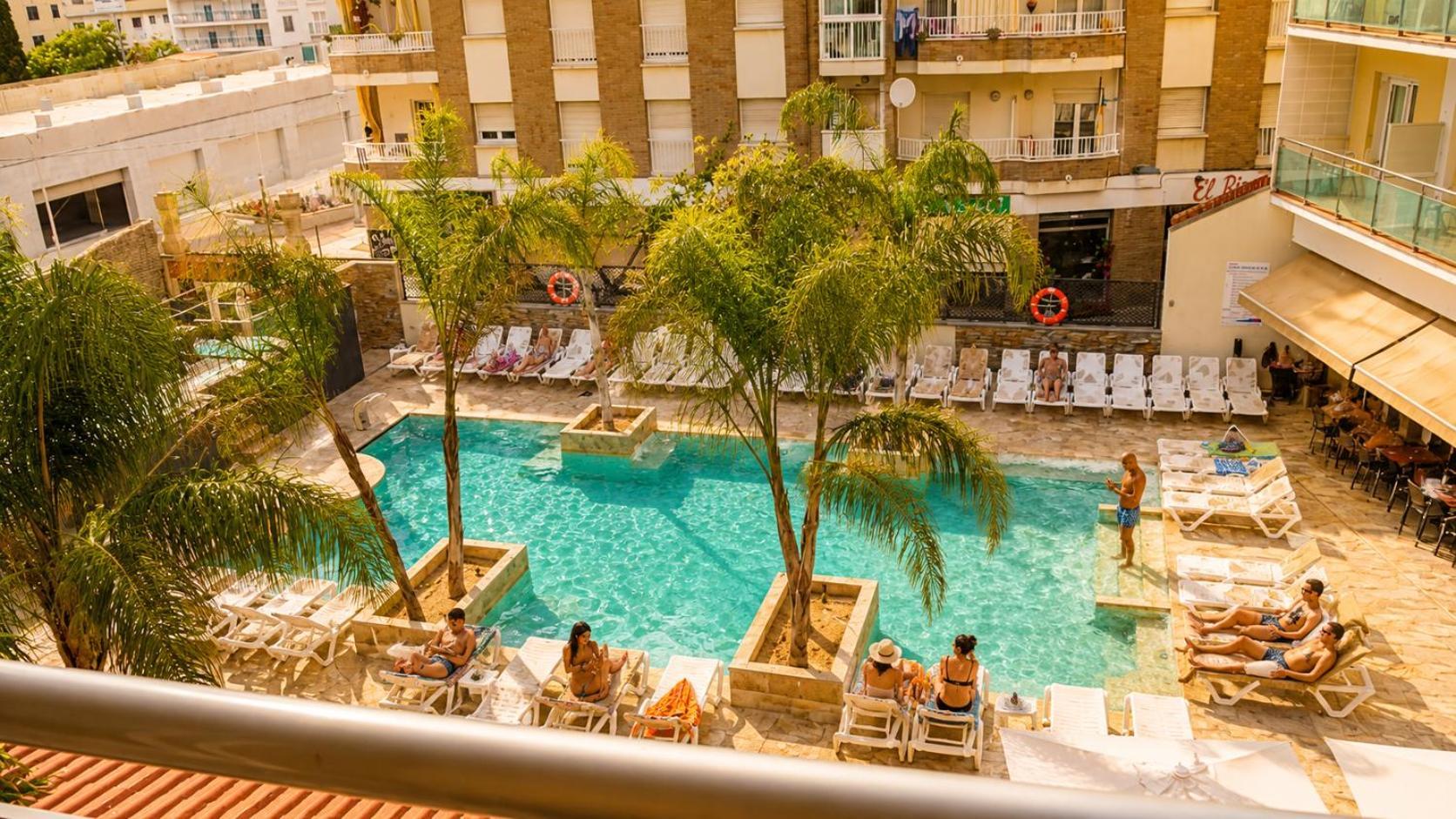 Double or Twin Room Pool View
