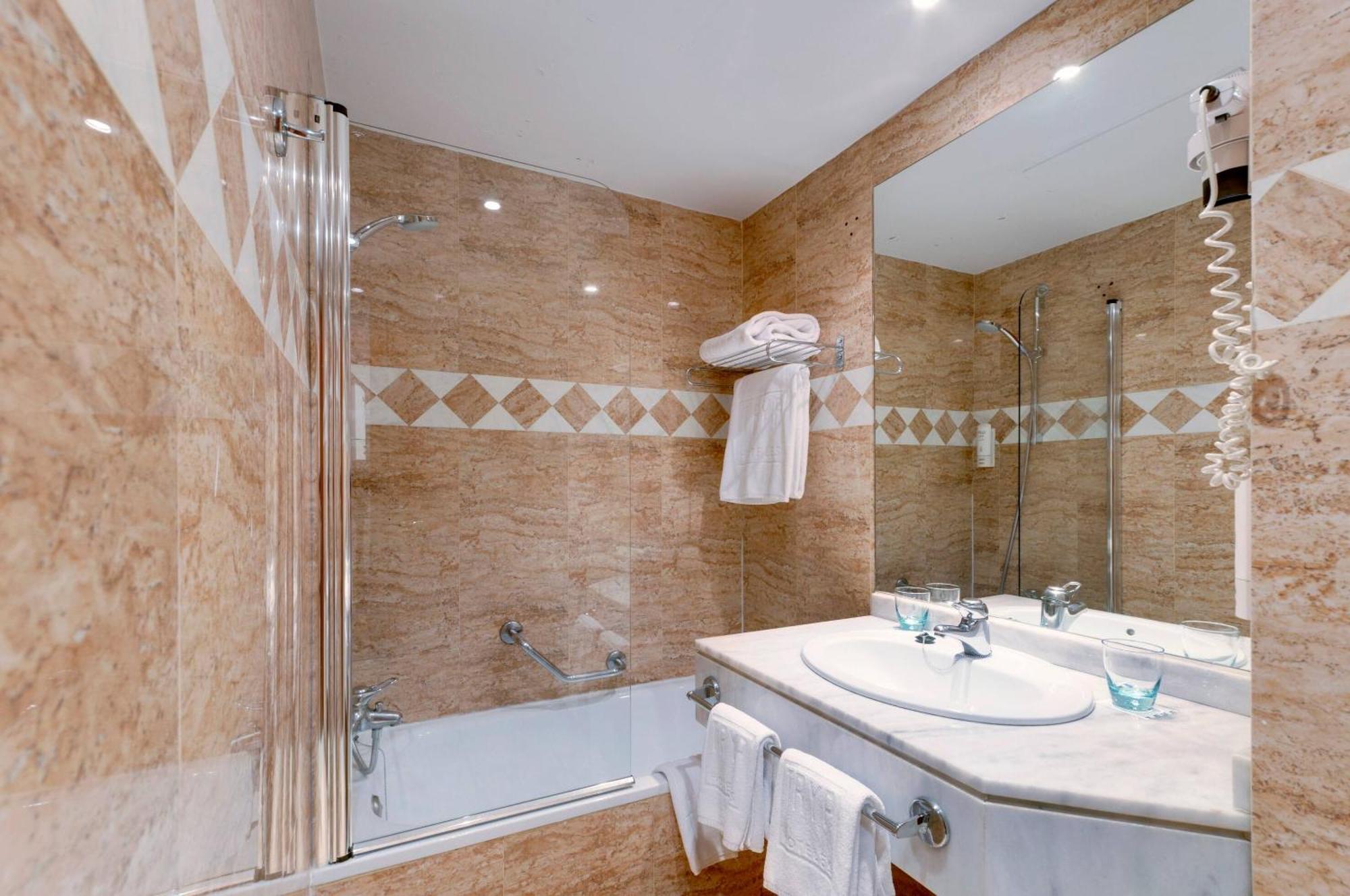 Chambre Familiale