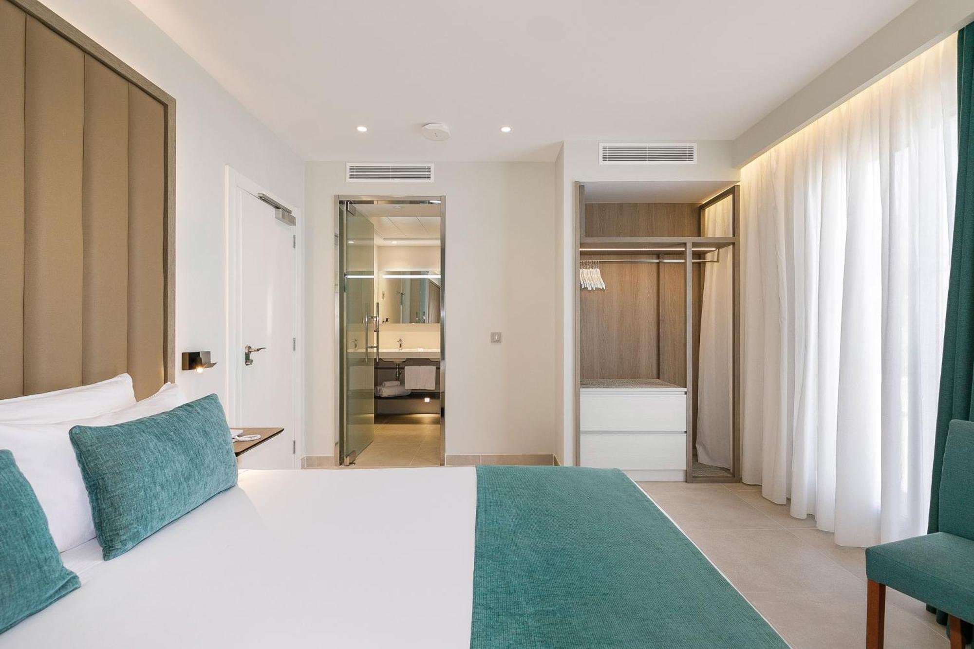 Superior Topfloor Room Sea View