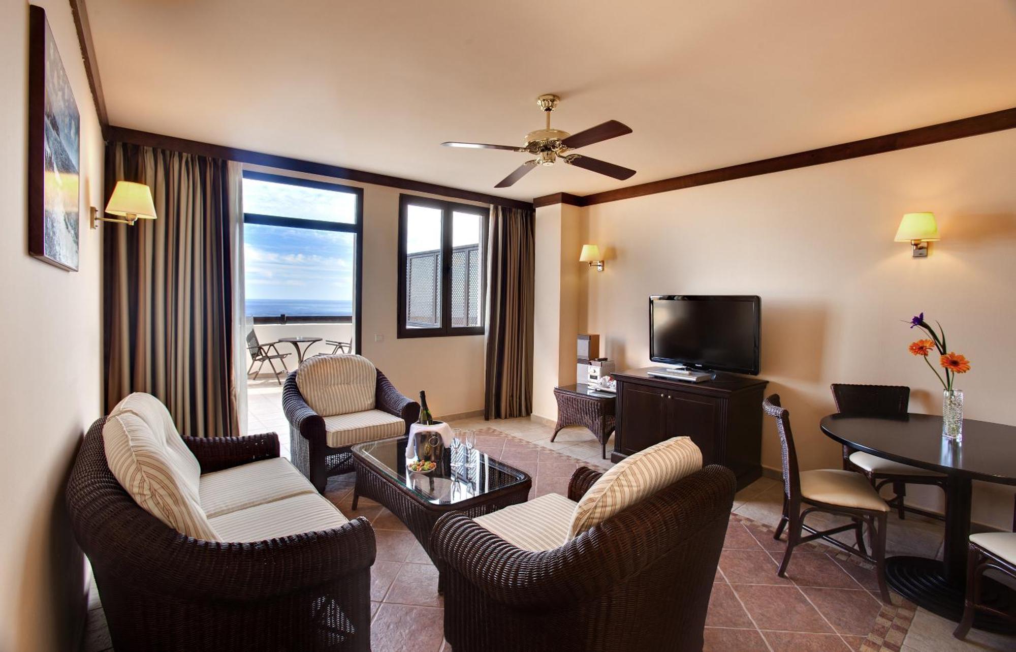 Suite Deluxe con Vista Mare