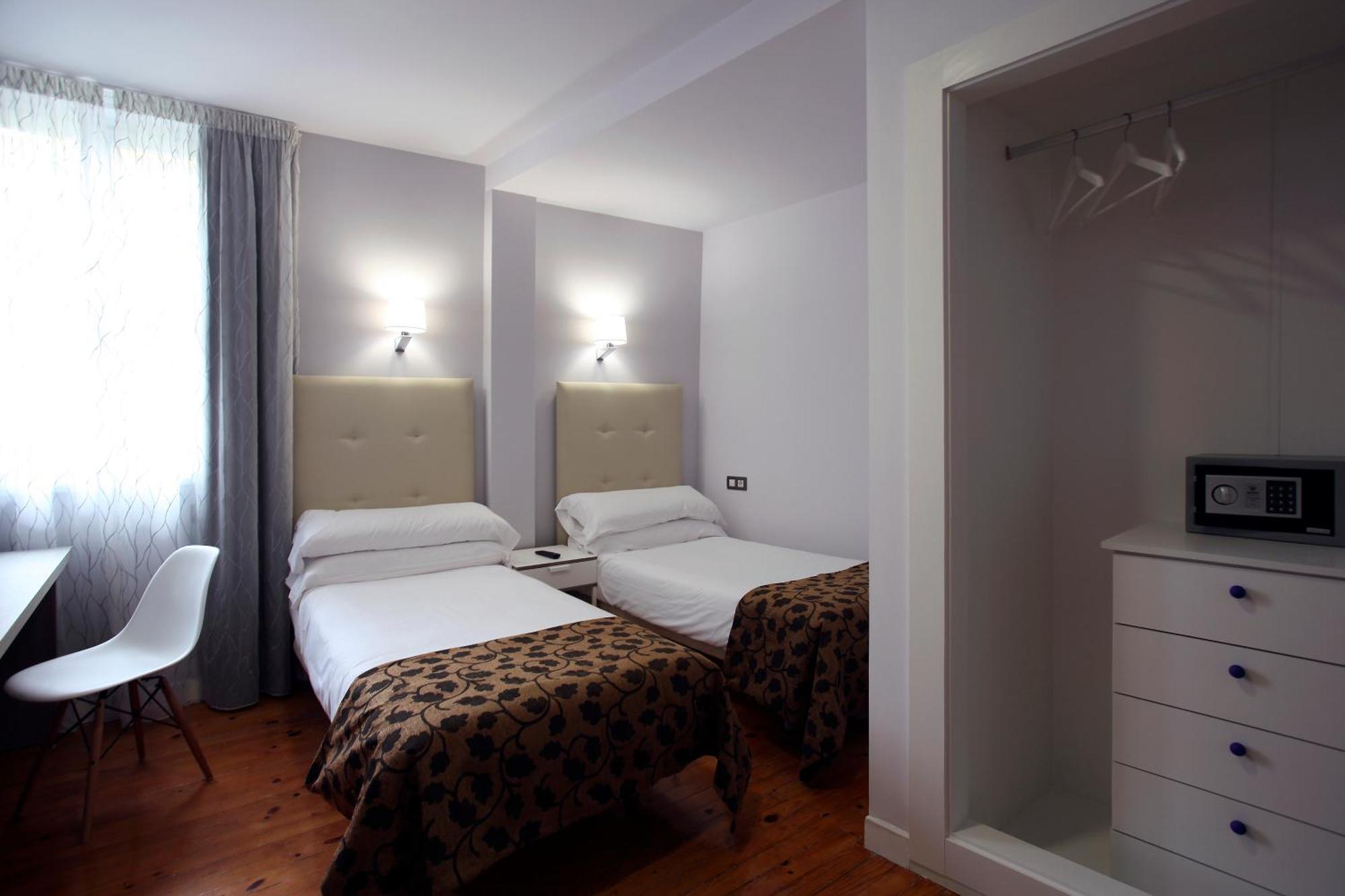 Chambre Double ou Lits Jumeaux