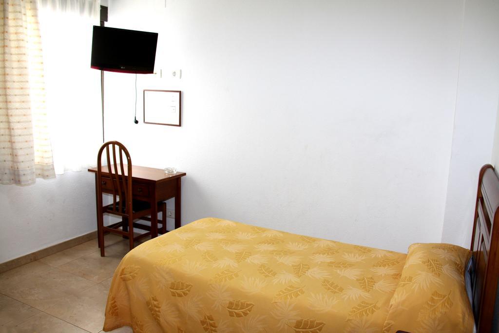 Triple Room,394185903:JPEG