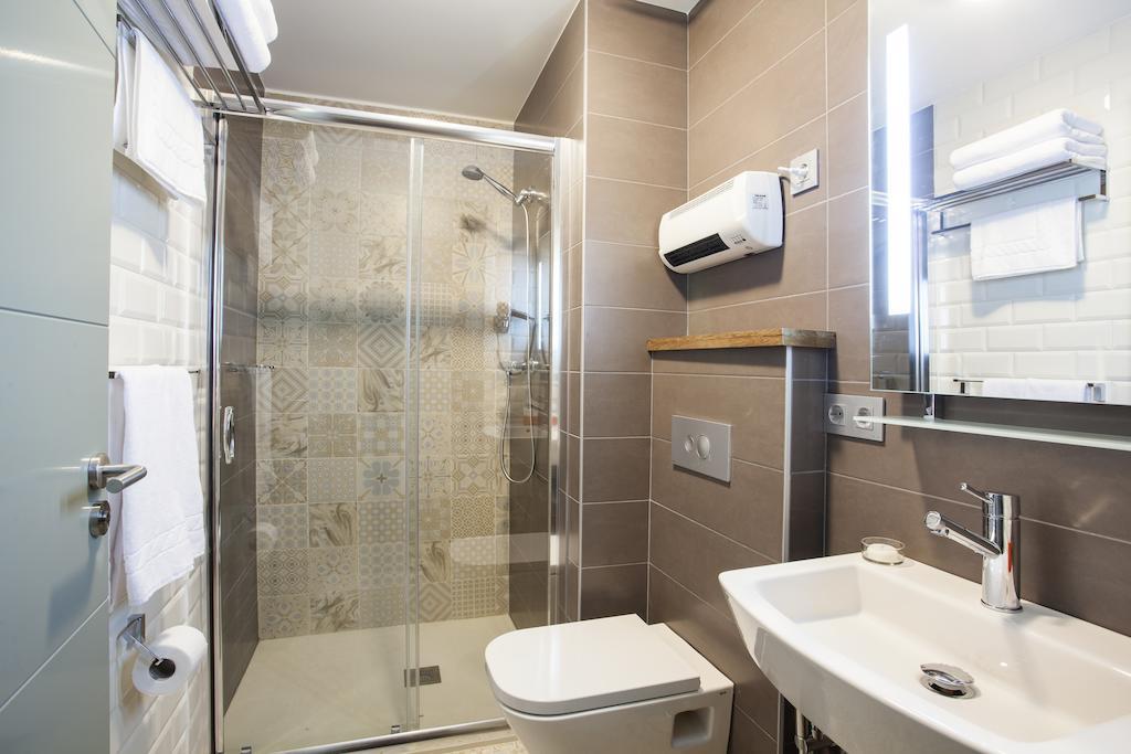 Twin or Double Room - Interior