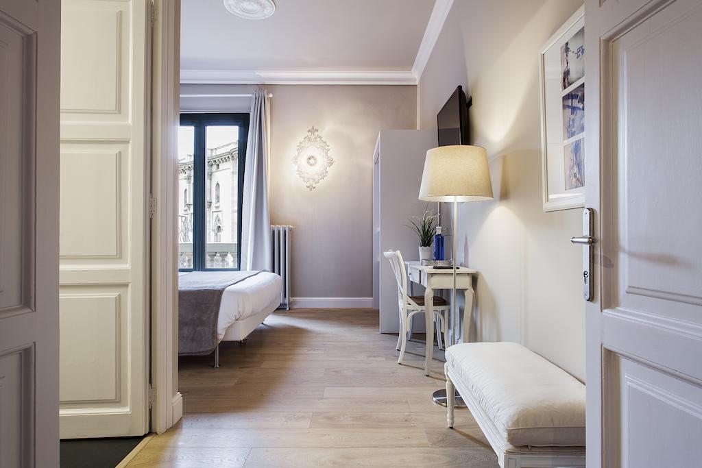 Deluxe Double Room Balcony