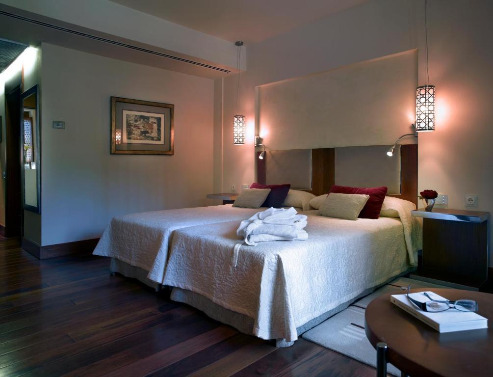 Quarto Duplo (3 Adultos)