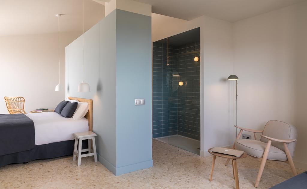 Junior Suite (1 Adult)