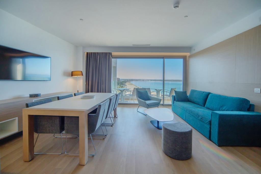 Appartamento Attico Deluxe con Vista Mare