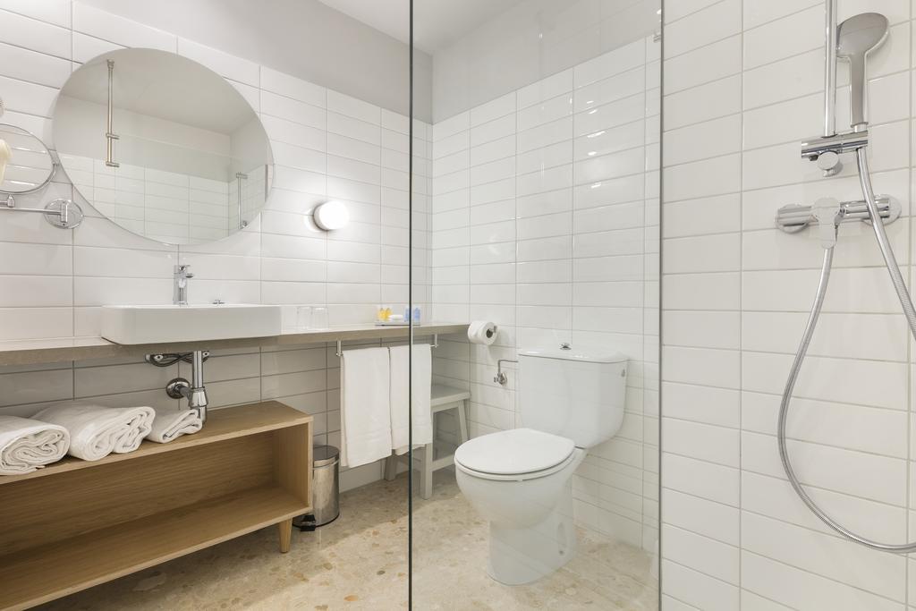 Premium Triple Room