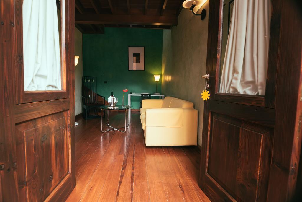 Duplex Room
