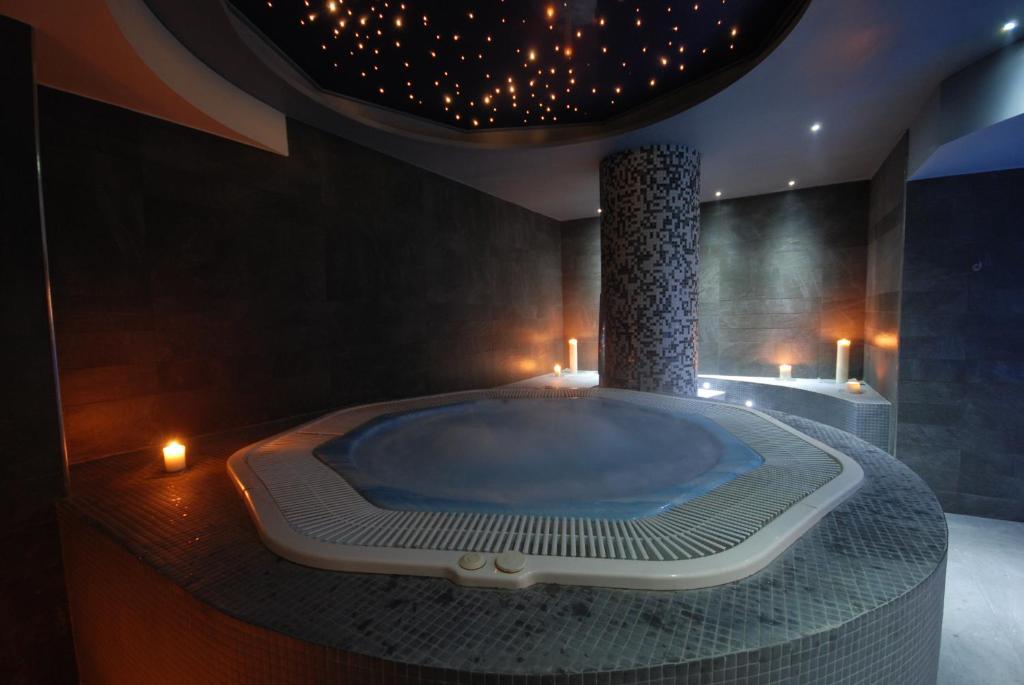 Double or Twin Room Spa Access