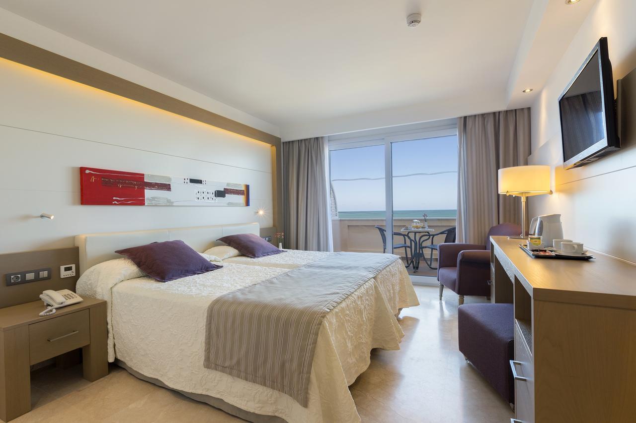 Double or Twin Room,631939236:JPEG