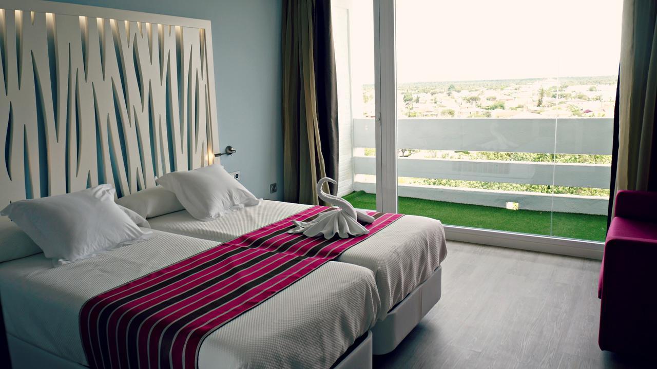 Deluxe Twin Room,1272797629:JPEG