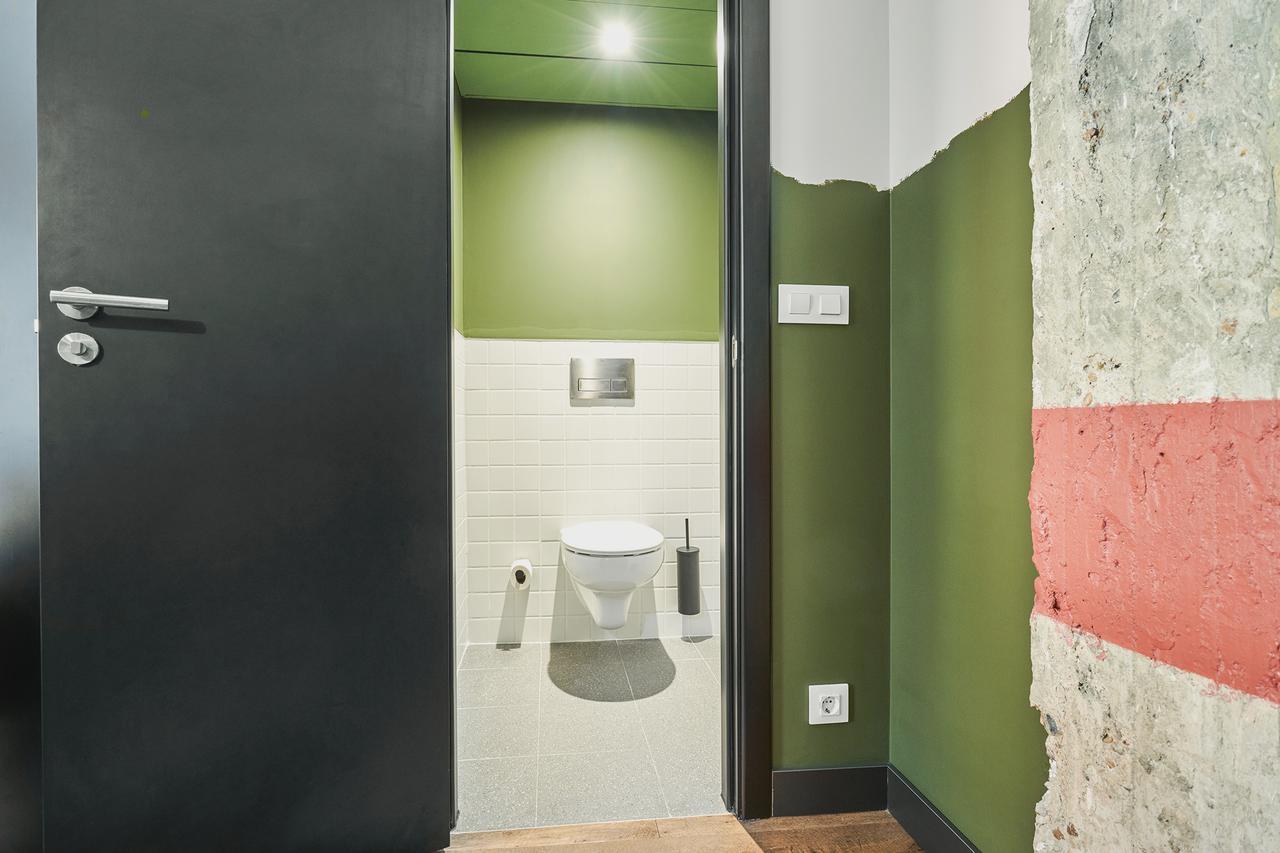 Quarto Econômico com 2 Camas de Solteiro