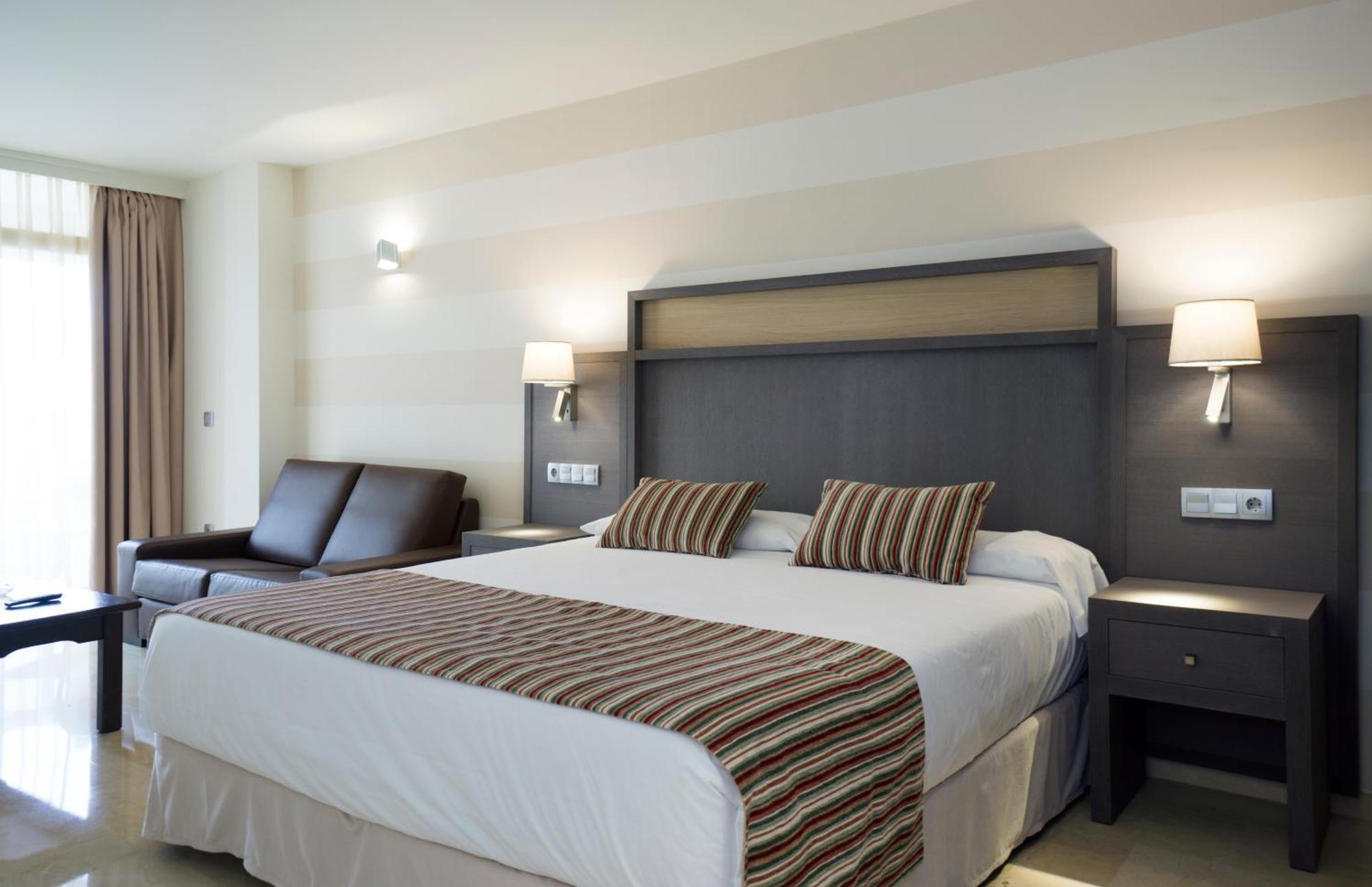 Junior Suite mit seitlichem Meerblick