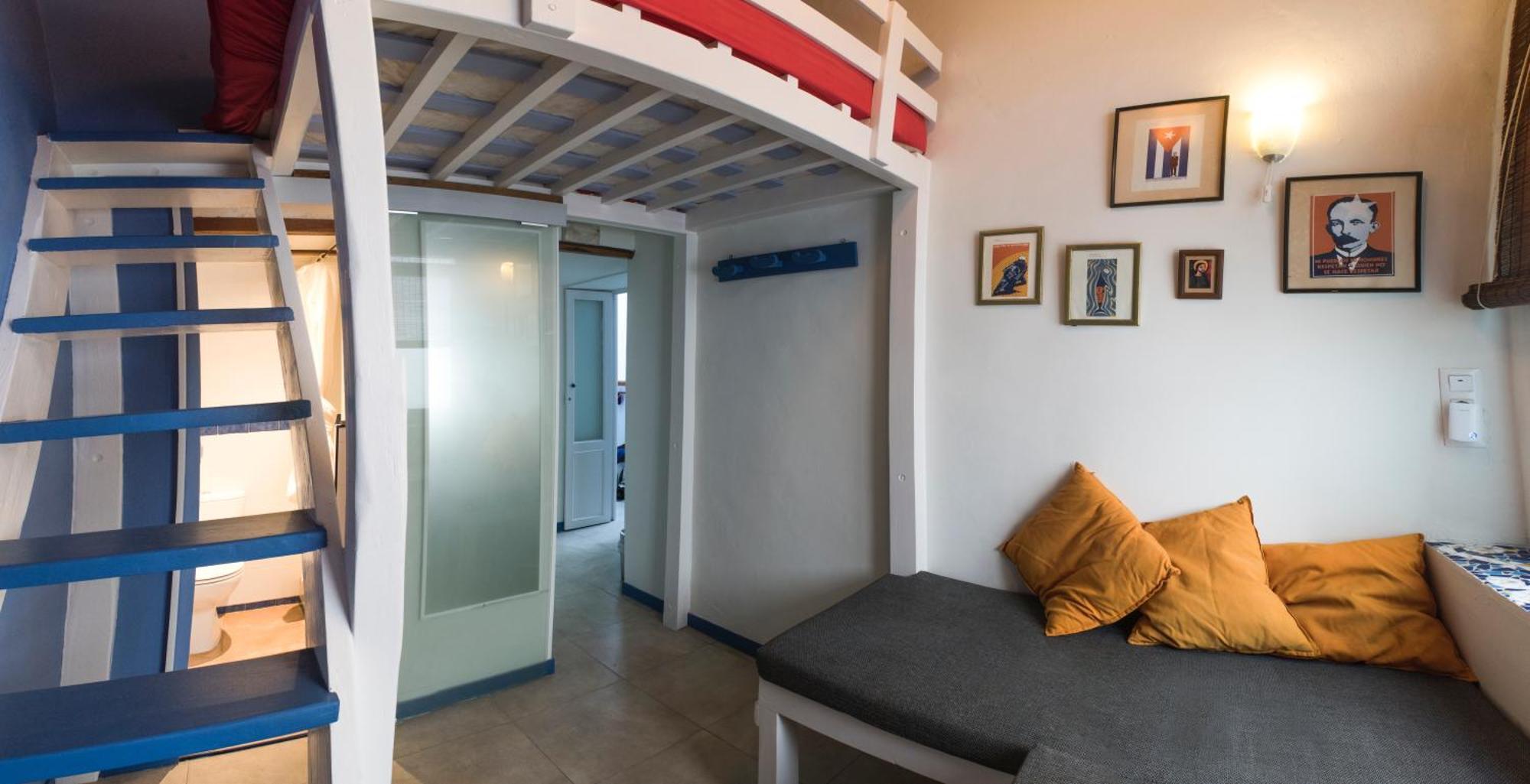 Double Room with En-Suite Bathroom,401788551:JPEG