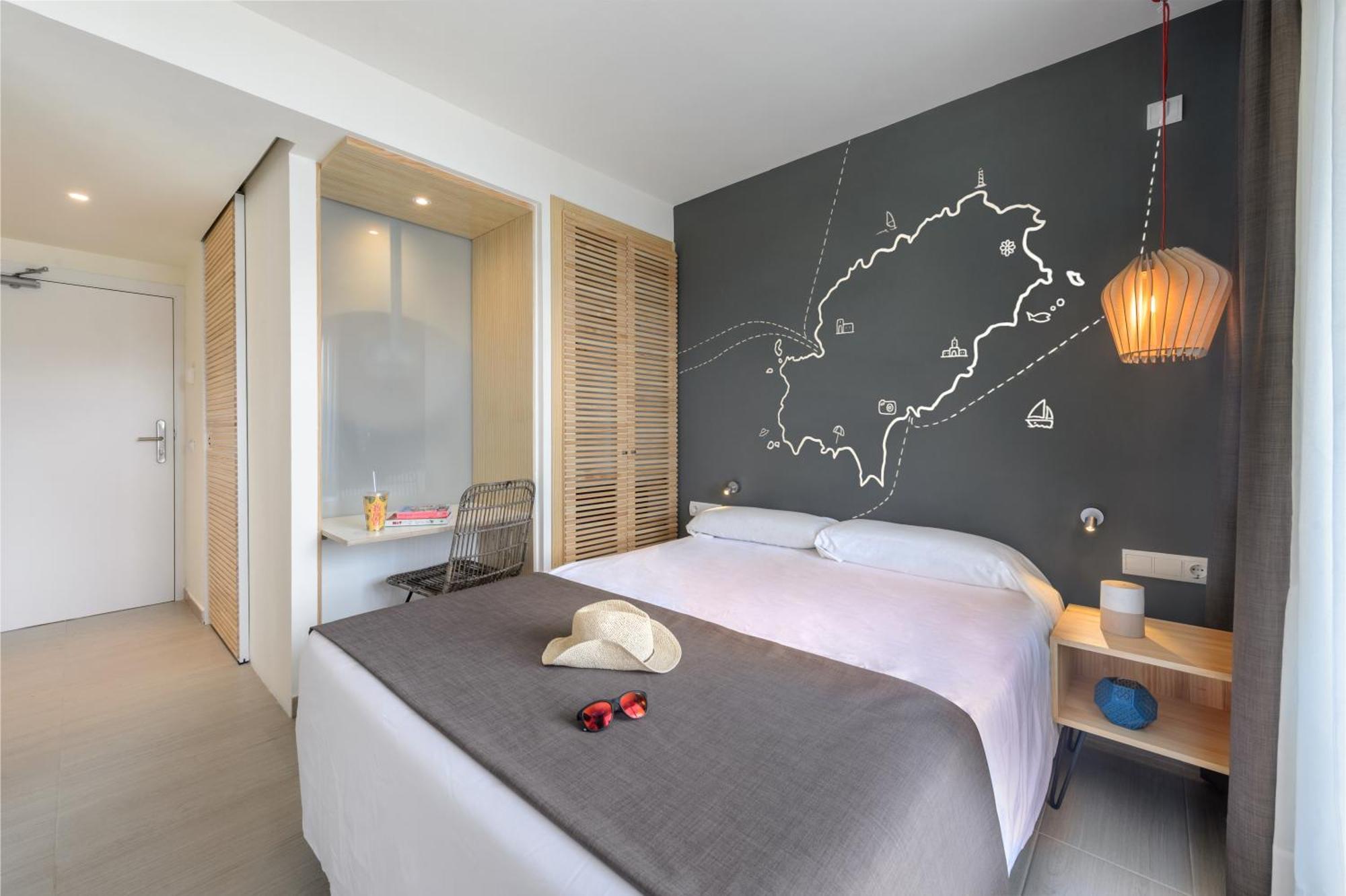 Standard Double Room,1472157955:JPEG