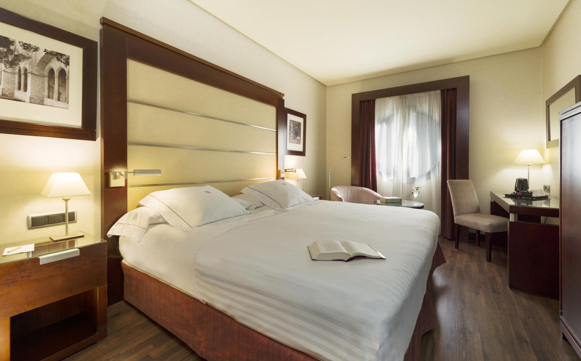 Superior Double Room for Single Use with New Year Gala Dinner
