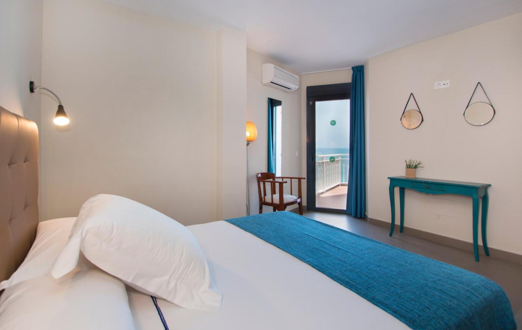 Double or Twin Room with Side Sea View,1412311013:JPEG