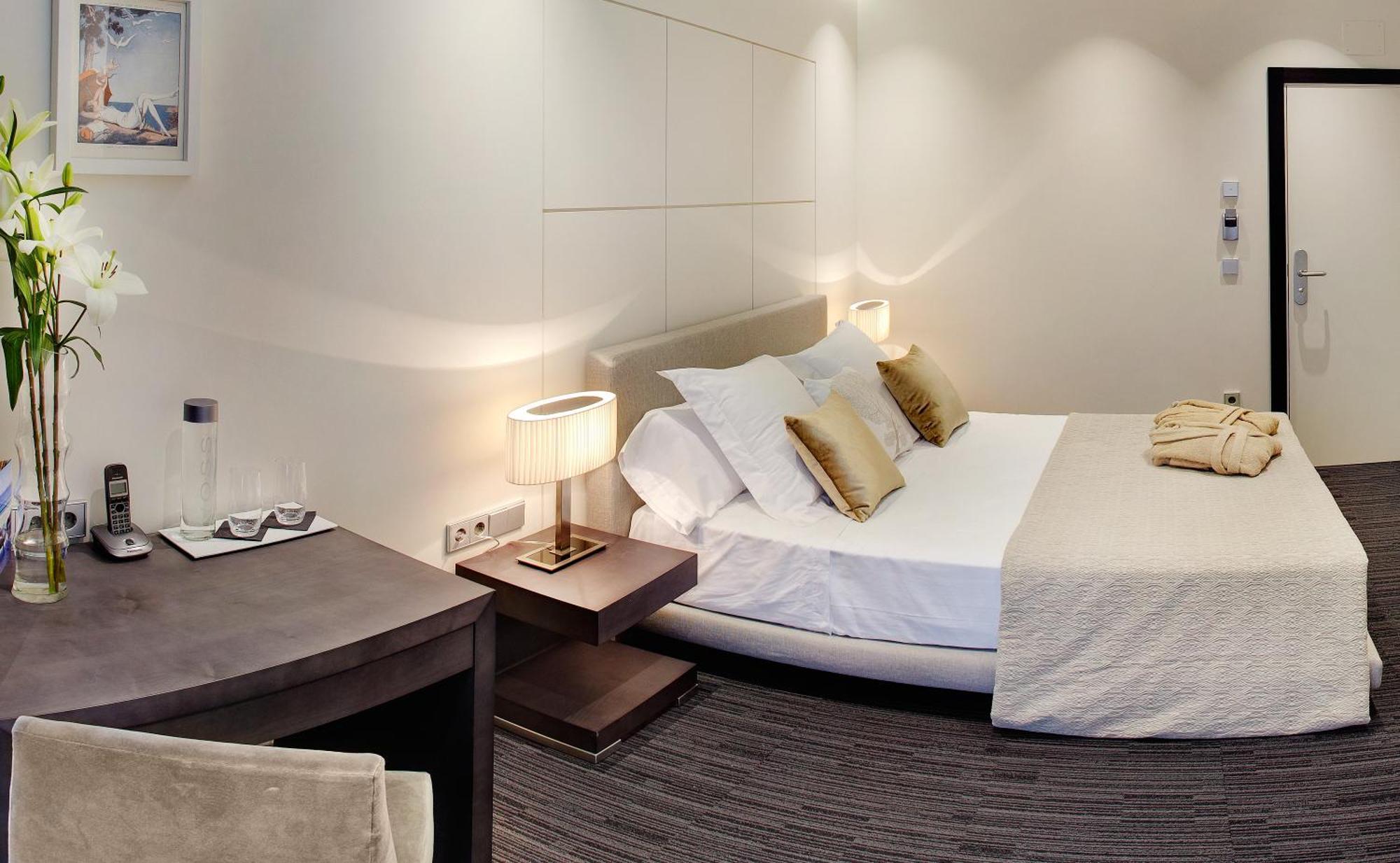 Family triple room