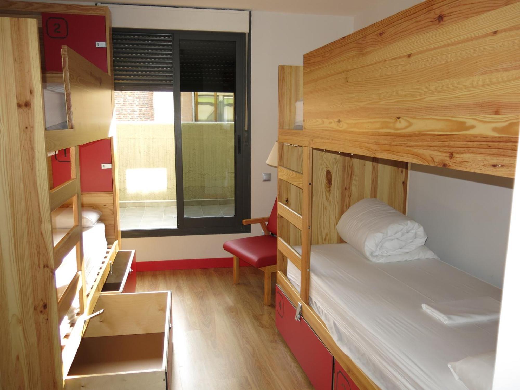 Classic Quadruple Room,958581295:JPEG